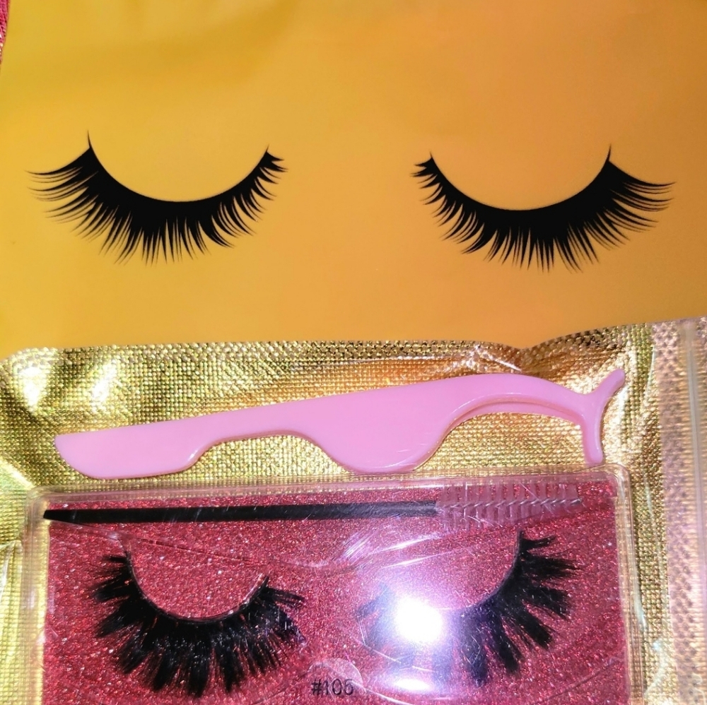 Lashes - Picture 12 of 15